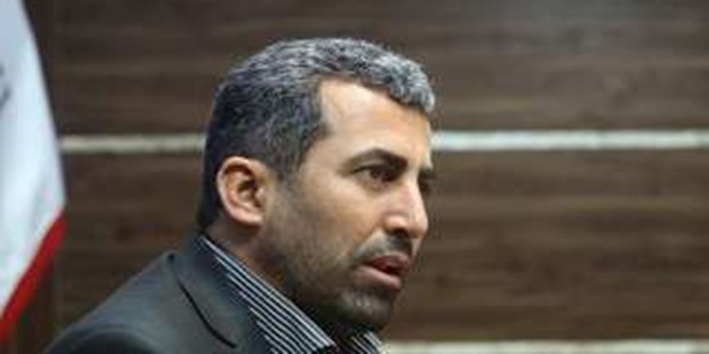 پورابراهیمی: نرخ کنونی ارز فراتر از ارزش واقعی آن است/ احتمال کاهش قیمت دلار در روزهای آینده