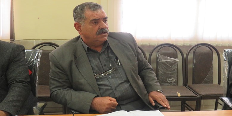 خاکی