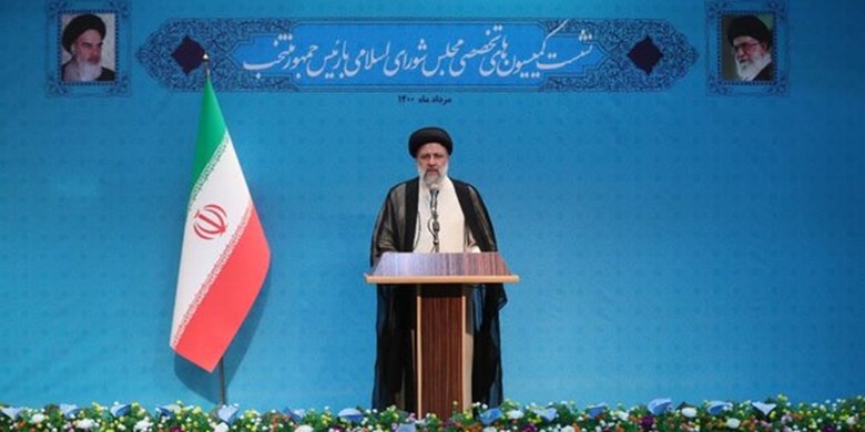 رئیسی: با تلاش شبانهروزی وضعیت را به نفع زندگی مردم تغییر دهیم
