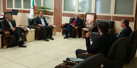 دیدار دبیرکل مجمع شهرداران کلانشهرها با رییس شورای عالی استان ها