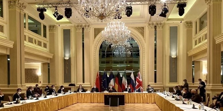 بدون آزادسازی منافع به گروگان گرفته شده ایران از سوی آمریکا هیچ توافقی شکل نمیگیرد