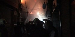 🎬 وقوع آتش سوزی گسترده در بازار کفاش‌های تهران